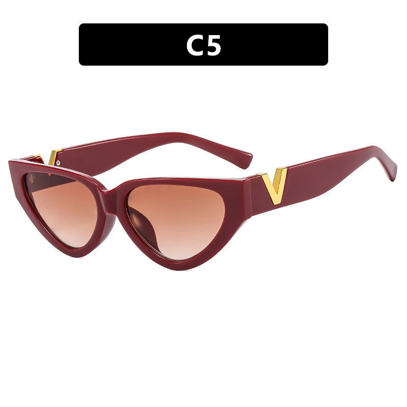 Vintage Glam Cat-Eye Sunglasses