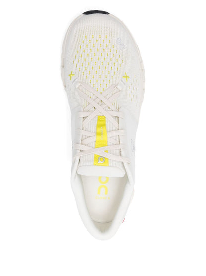 On ON Sneakers White