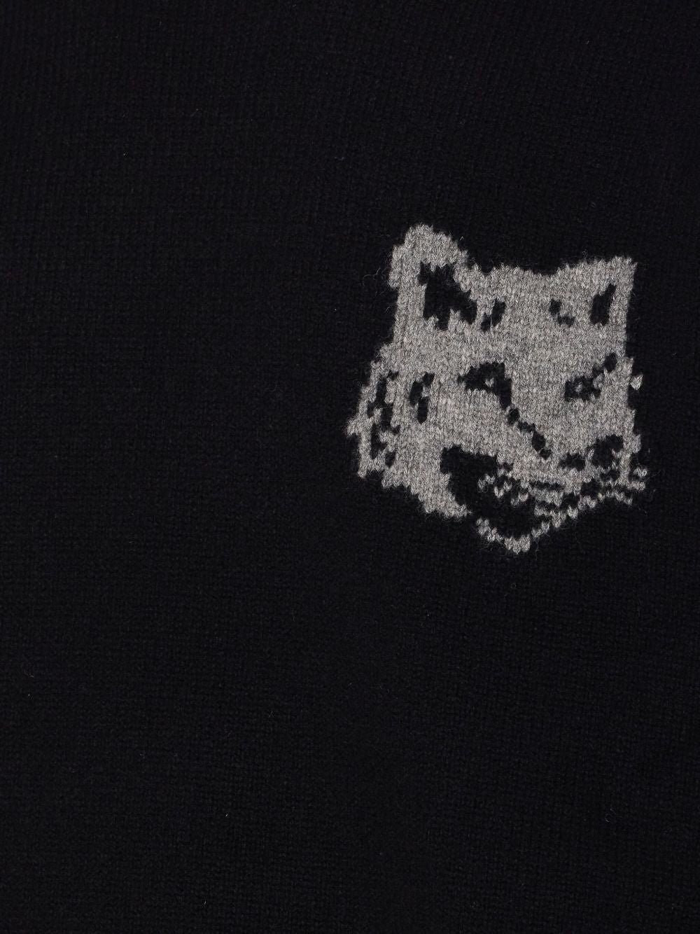 Maison Kitsuné Maison Kitsuné Sweater with fox embroidery