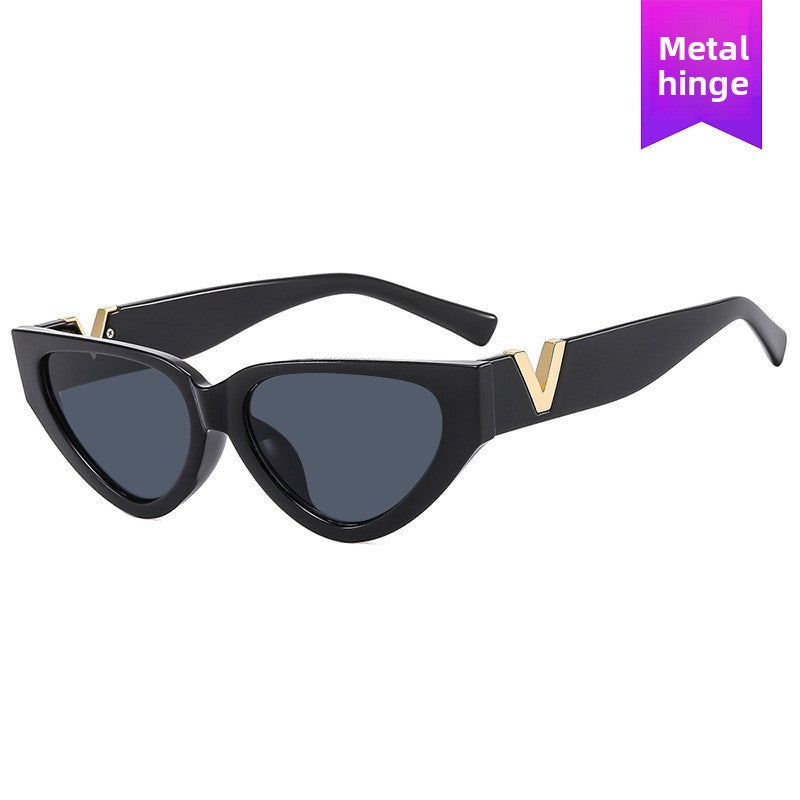 Vintage Glam Cat-Eye Sunglasses