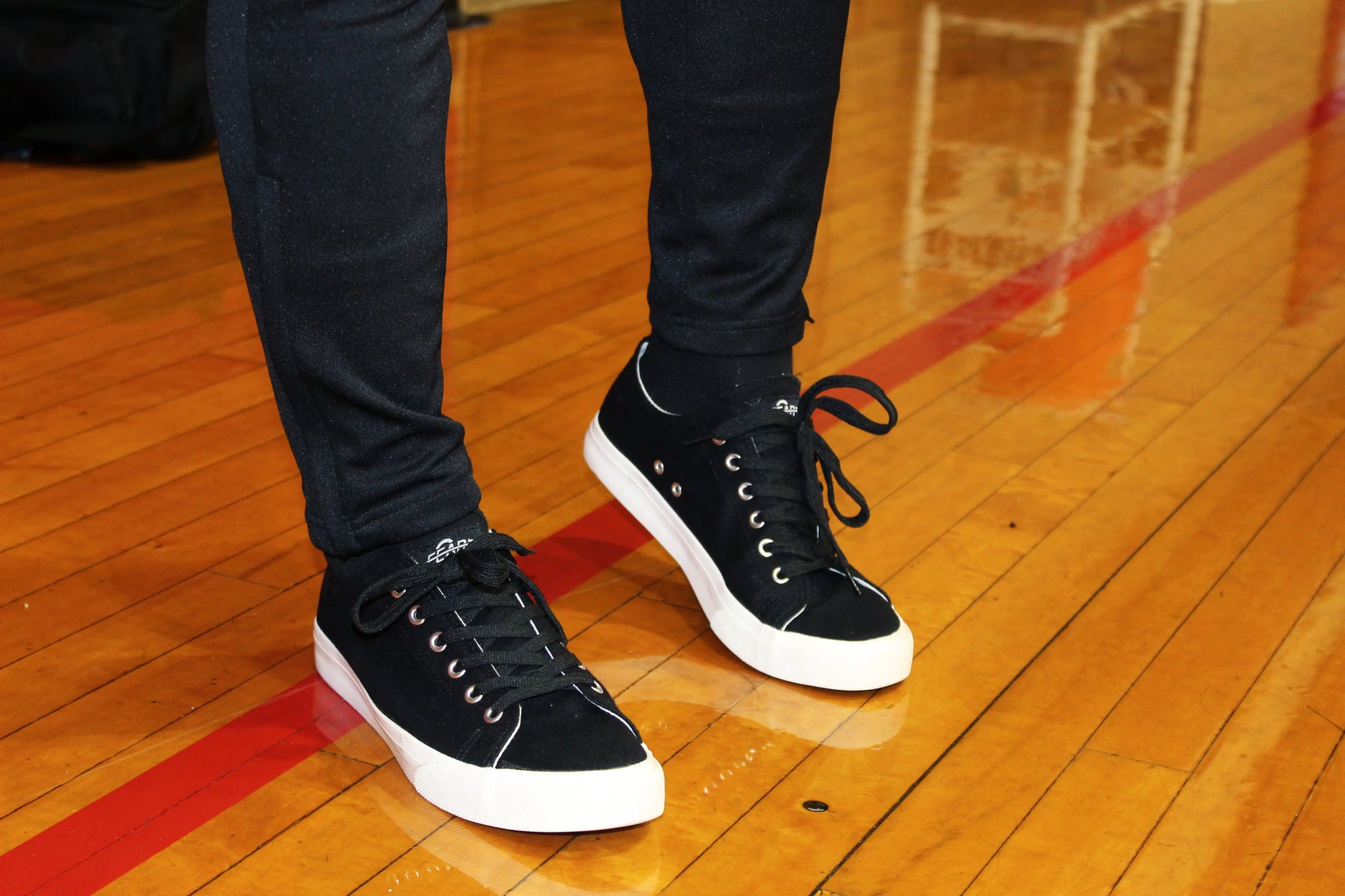 Retro-Inspired Black Canvas Sneakers – Unisex Fit, Cushioned Comfort