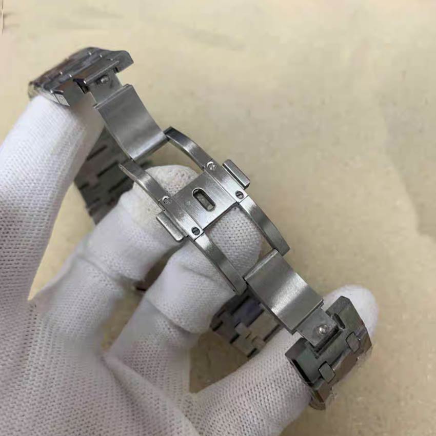 Artisan-Built Modified Seiko Timepiece