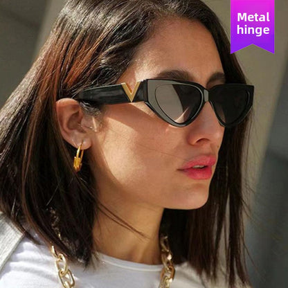 Vintage Glam Cat-Eye Sunglasses